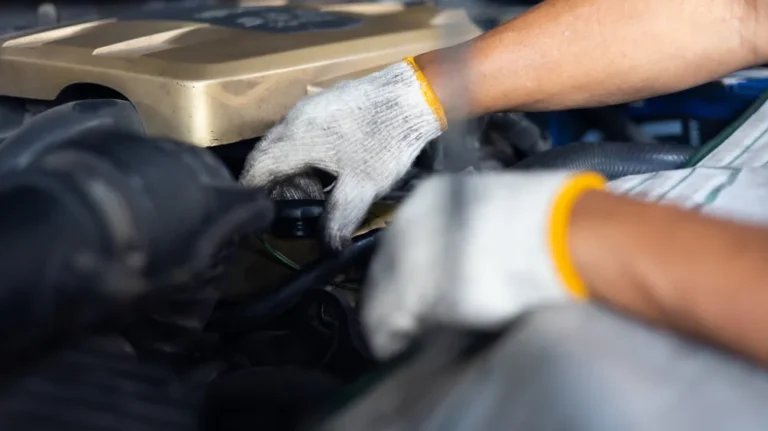 Diagnóstico de filtro de partículas DPF para vehículos en el taller automotriz Rollano e Hijos de Buin
